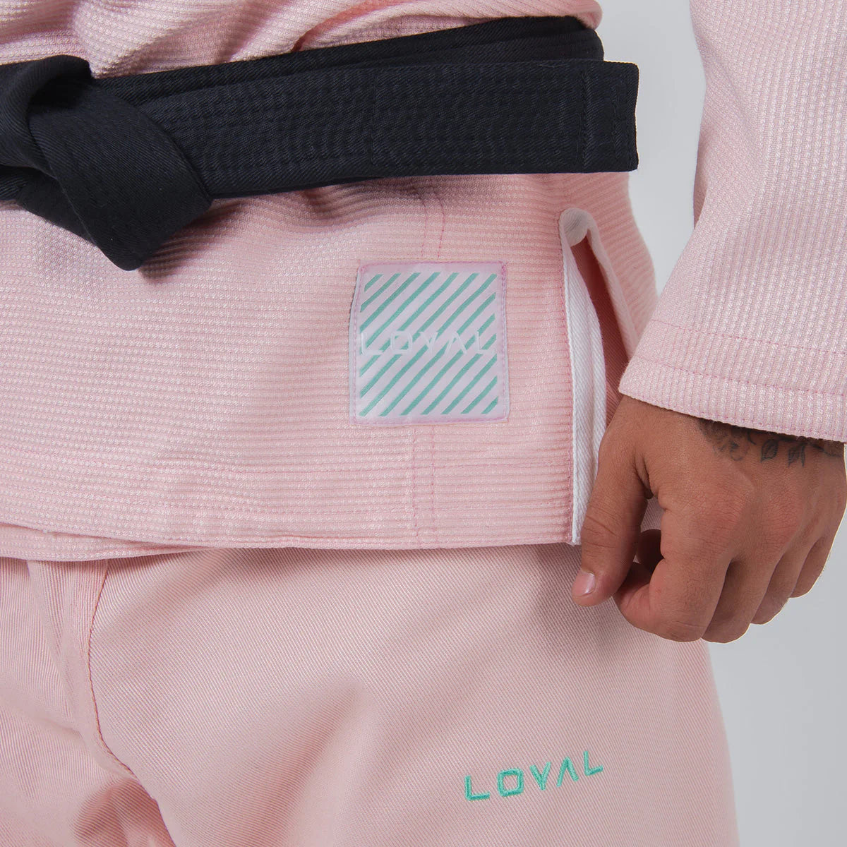 Loyal Supreme Womens BJJ Gi - Rosa inkl. hvitt belte